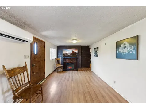15700 Salt Creek Road Dallas OR 97338
