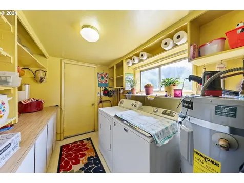 15700 Salt Creek Road Dallas OR 97338