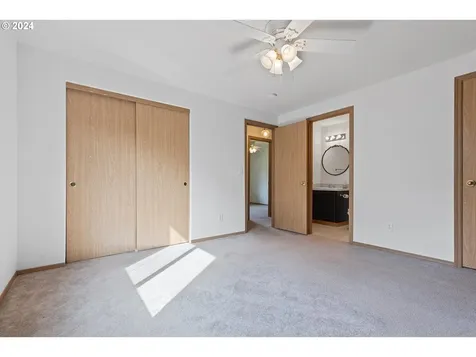 6995 2nd Street SE Turner OR 97392