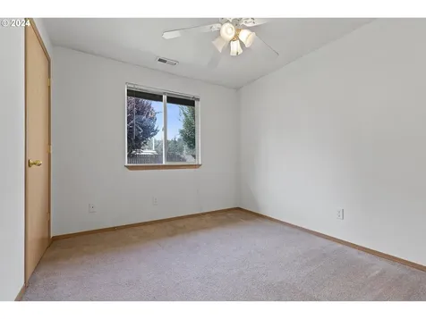 6995 2nd Street SE Turner OR 97392