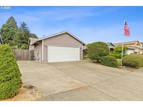 6995 2nd Street SE Turner OR 97392