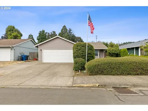 6995 2nd Street SE Turner OR 97392