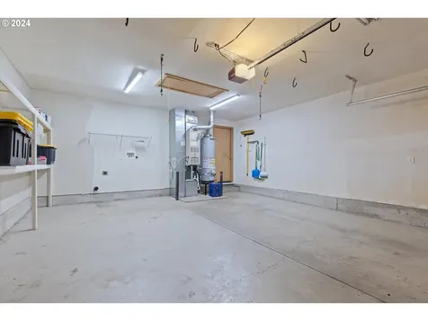 6995 2nd Street SE Turner OR 97392
