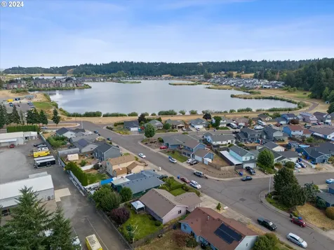 6995 2nd Street SE Turner OR 97392