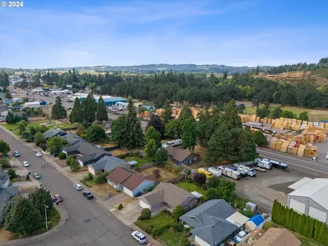 6995 2nd Street SE Turner OR 97392