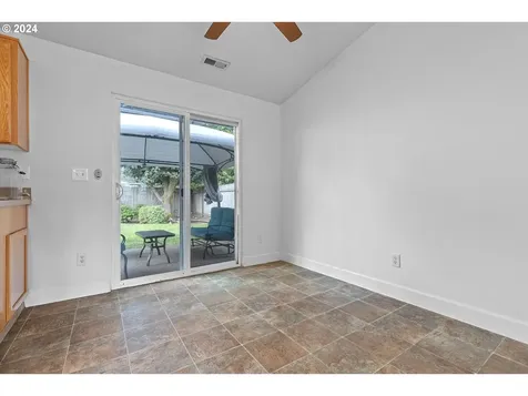 6995 2nd Street SE Turner OR 97392