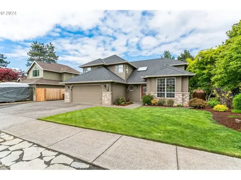 19863 Castleberry Loop Oregon City OR 97045