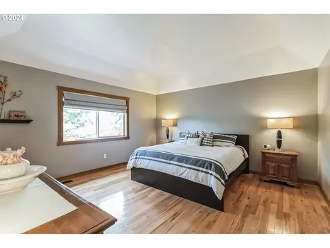 19863 Castleberry Loop Oregon City OR 97045
