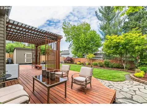 19863 Castleberry Loop Oregon City OR 97045