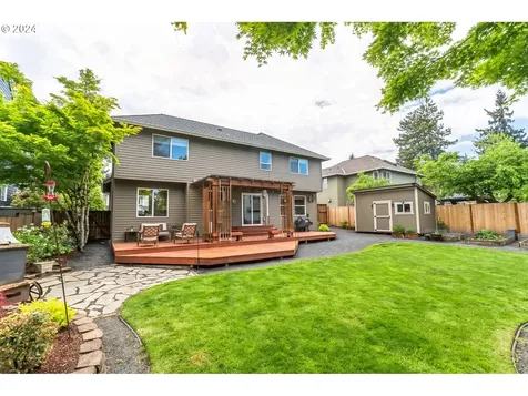 19863 Castleberry Loop Oregon City OR 97045