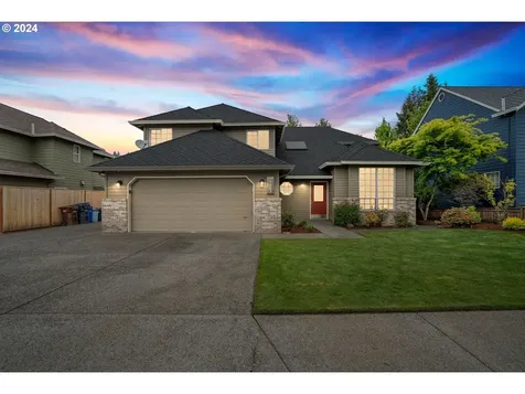 19863 Castleberry Loop Oregon City OR 97045