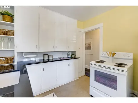 3135 Ne 25th Avenue Portland OR 97212