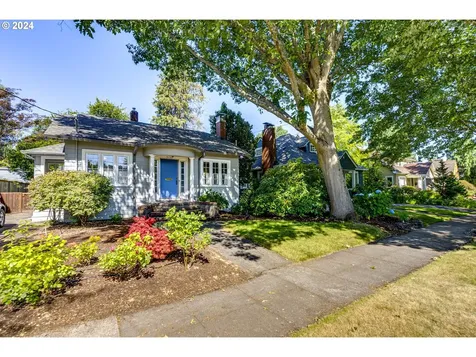3135 Ne 25th Avenue Portland OR 97212