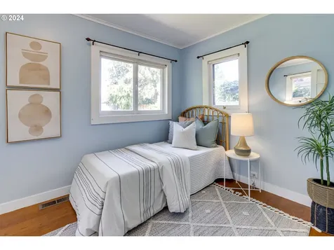 3135 Ne 25th Avenue Portland OR 97212