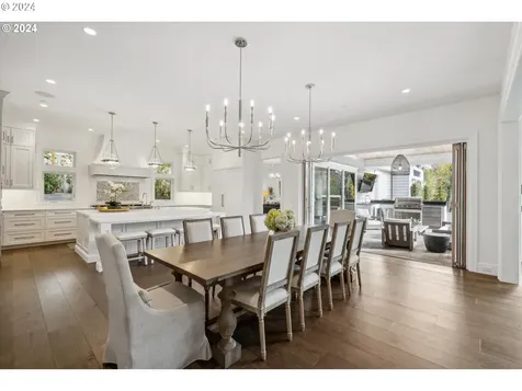 13962 Knaus Road Lake Oswego OR 97034