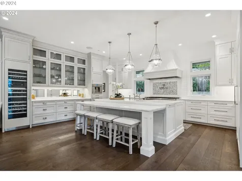 13962 Knaus Road Lake Oswego OR 97034