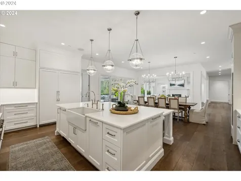 13962 Knaus Road Lake Oswego OR 97034