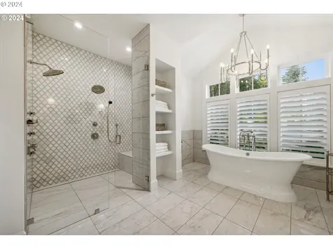 13962 Knaus Road Lake Oswego OR 97034