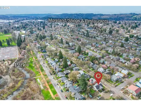 2106 SE Knapp Street Portland OR 97202