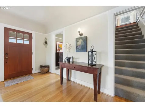 2106 SE Knapp Street Portland OR 97202