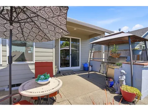183 NE 19th Avenue Canby OR 97013