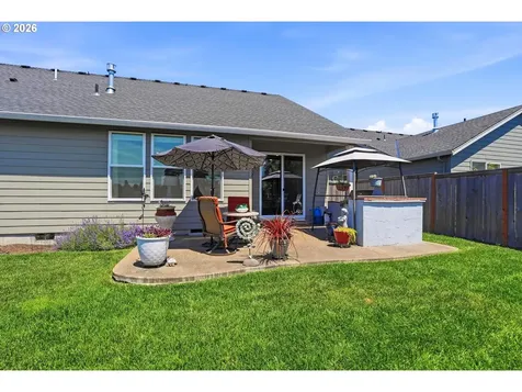 183 NE 19th Avenue Canby OR 97013