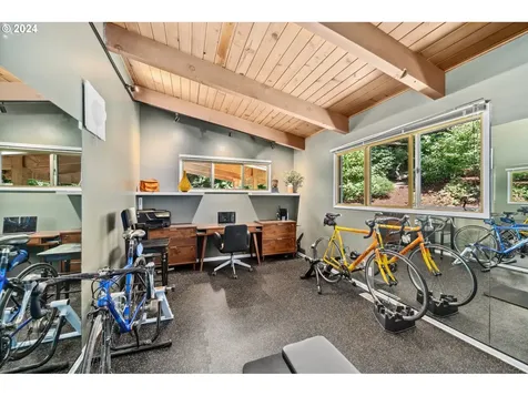 5220 SW 19th Drive Portland OR 97239