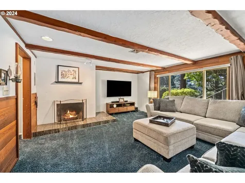 5220 SW 19th Drive Portland OR 97239