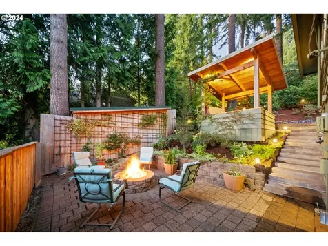5220 SW 19th Drive Portland OR 97239