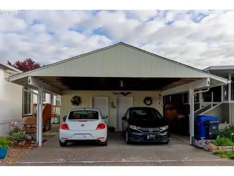 5422 Portland Road Ne Salem OR 97305