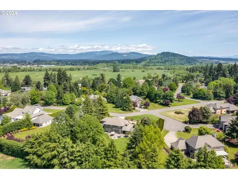 4012 Ne 171st Avenue Vancouver WA 98682