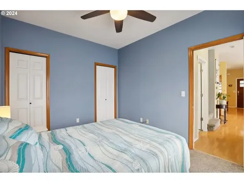 1524 E Mill Court Newberg OR 97132