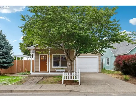 1524 E Mill Court Newberg OR 97132