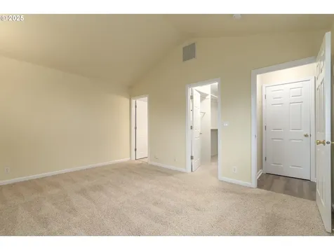 6019 Rombauer Road Eugene OR 97402