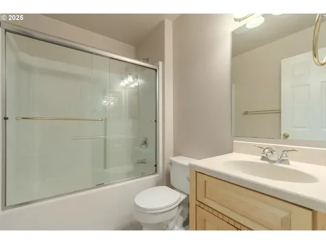 6019 Rombauer Road Eugene OR 97402
