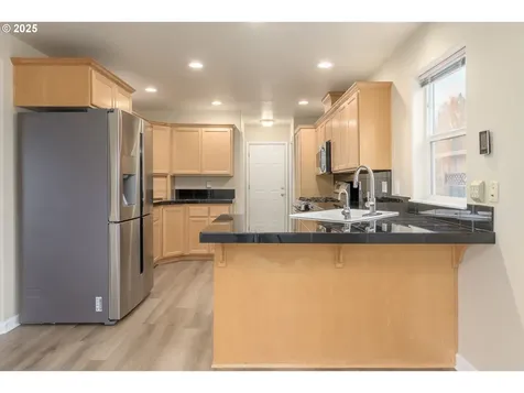 6019 Rombauer Road Eugene OR 97402