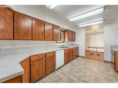 805 Willow Street Kelso WA 98626