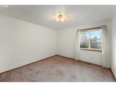 805 Willow Street Kelso WA 98626