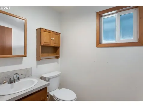 805 Willow Street Kelso WA 98626