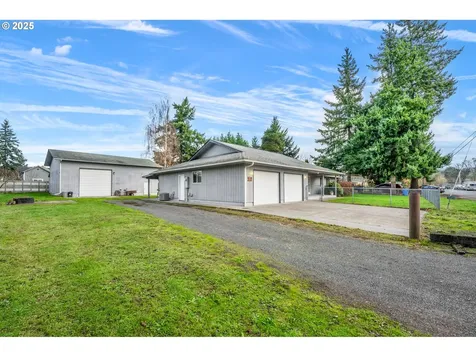 805 Willow Street Kelso WA 98626