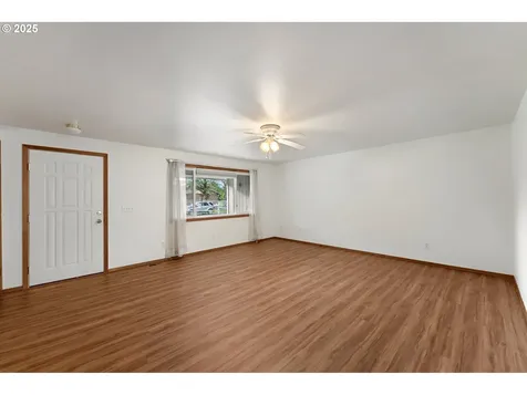 805 Willow Street Kelso WA 98626