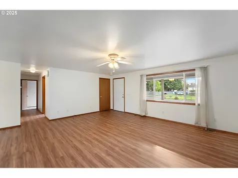 805 Willow Street Kelso WA 98626
