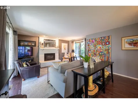 944 Shaughnessy Lane Eugene OR 97401