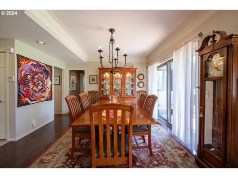 944 Shaughnessy Lane Eugene OR 97401