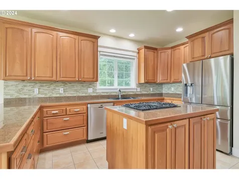 140 Tioga Court Cottage Grove OR 97424