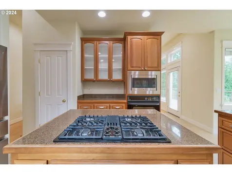 140 Tioga Court Cottage Grove OR 97424