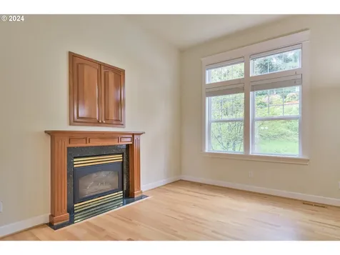 140 Tioga Court Cottage Grove OR 97424