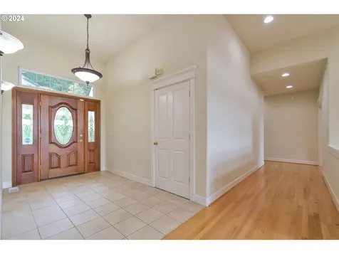 140 Tioga Court Cottage Grove OR 97424