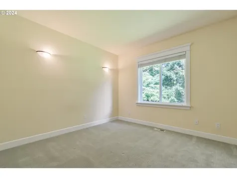 140 Tioga Court Cottage Grove OR 97424