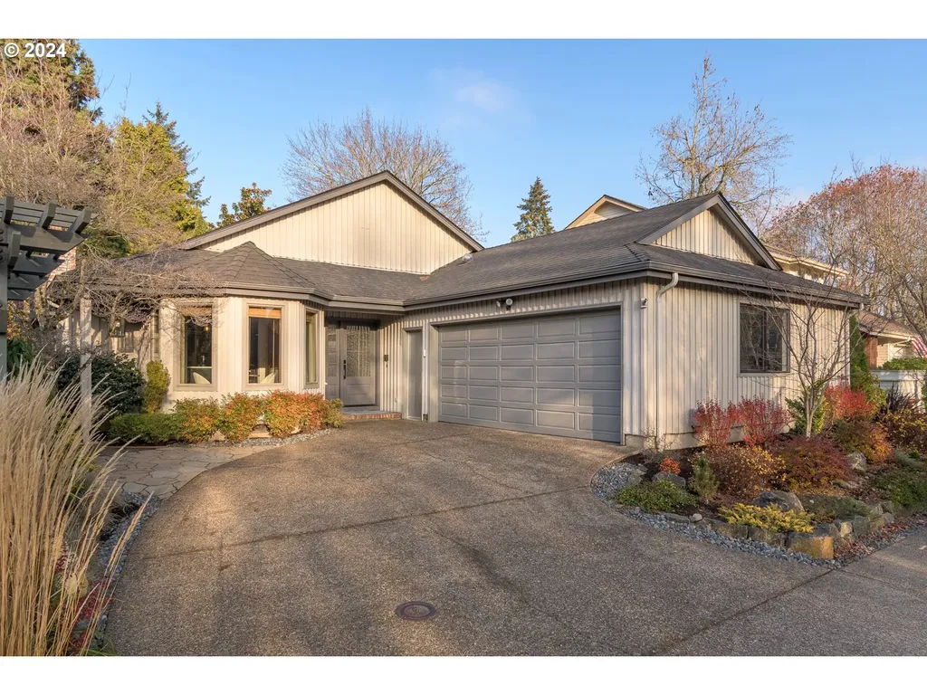 931 Shaughnessy Lane Eugene OR 97401